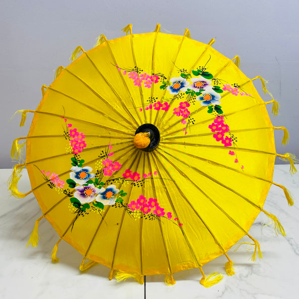 Pathein Umbrellas (ပုသိမ်ထီ)